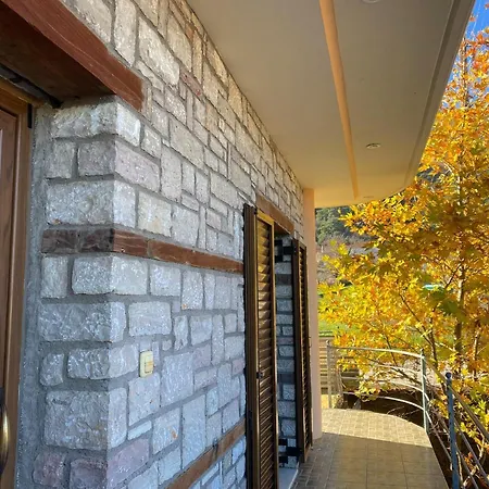 Lithotomia Mouzaki Apartment Exterior photo