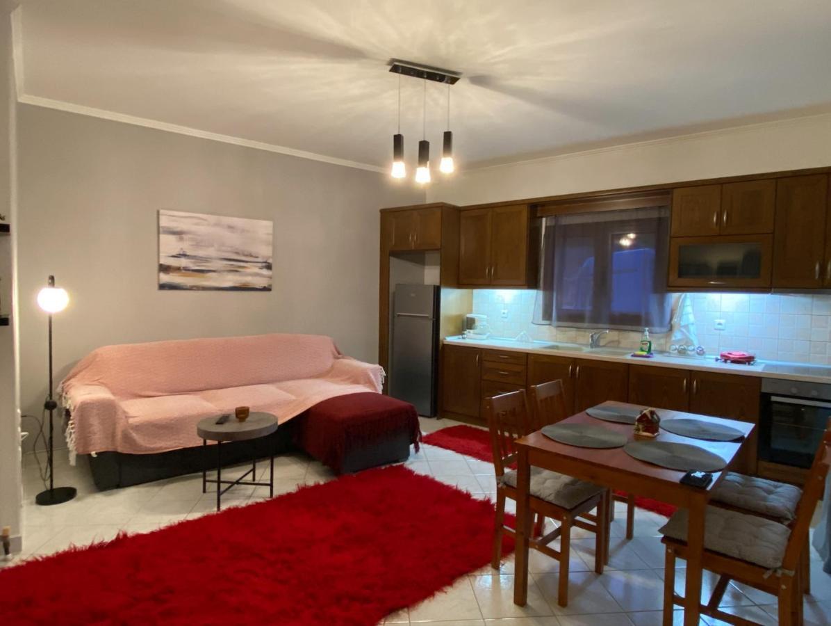 Apartment Lithotomia
